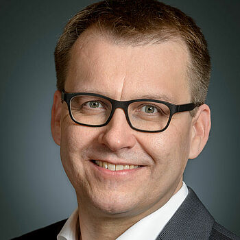 Profilbild von Prof. Dr. Mike O. Karl