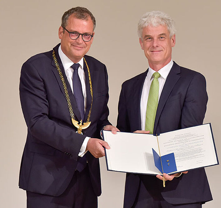 Presentation of certificate