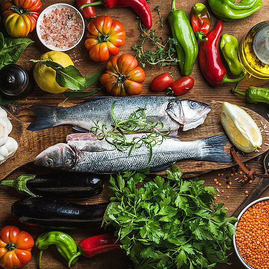 Symbol image shows foods that are typical of the Mediterranean diet
