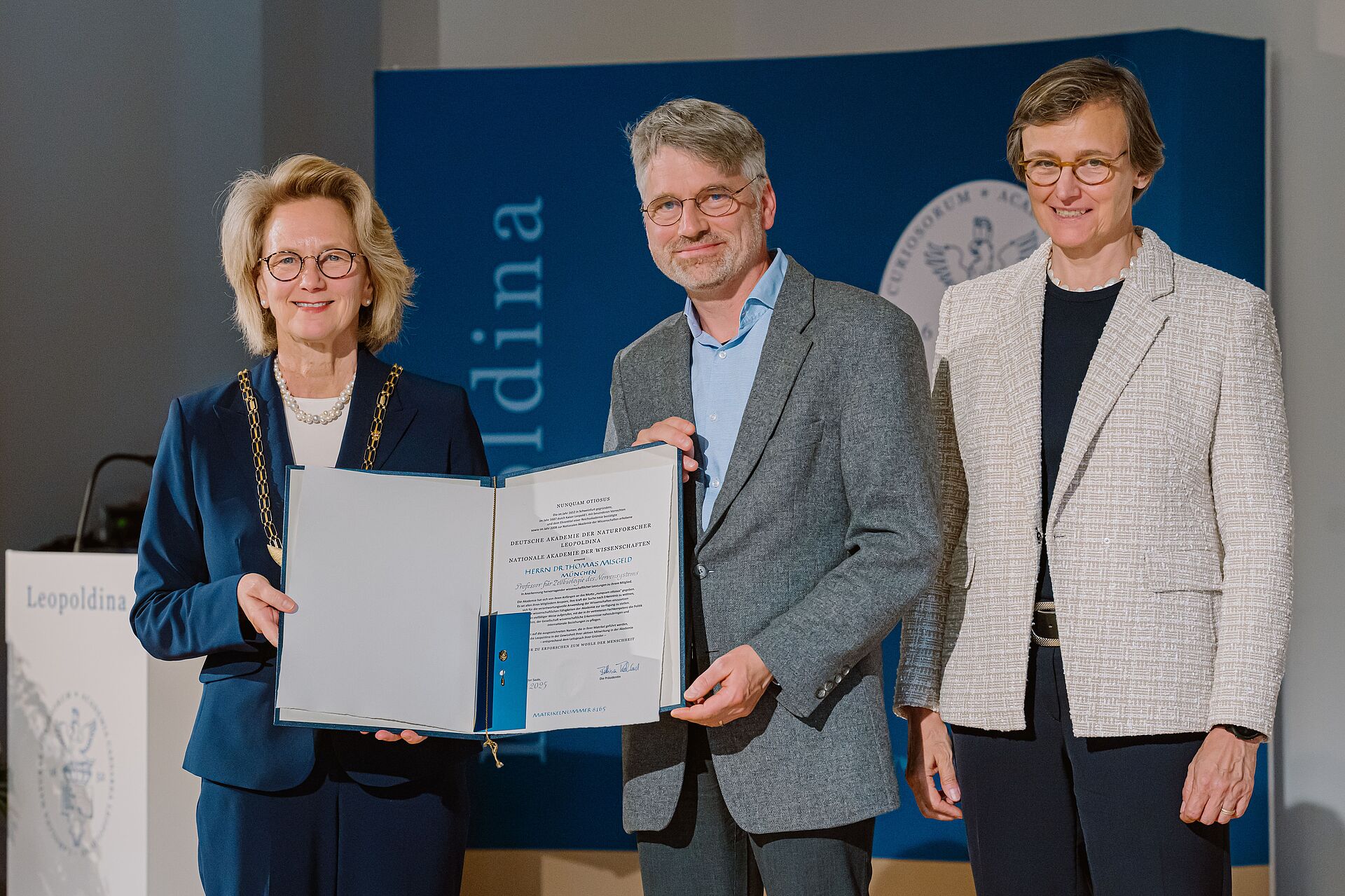 Presentation of the Leopoldina membership certificate to Prof. Thomas Misgeld