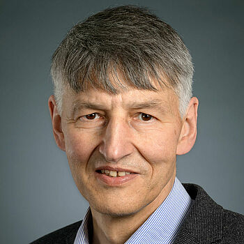 Profilbild von Prof. Dr. Ludger Schöls
